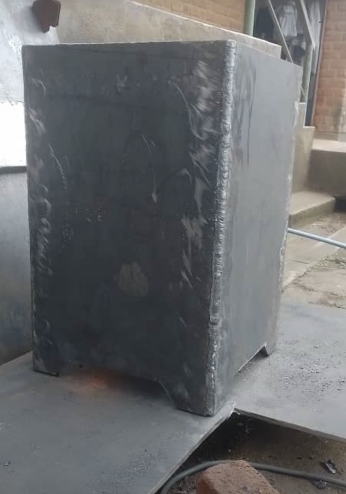 Welded outer casing
